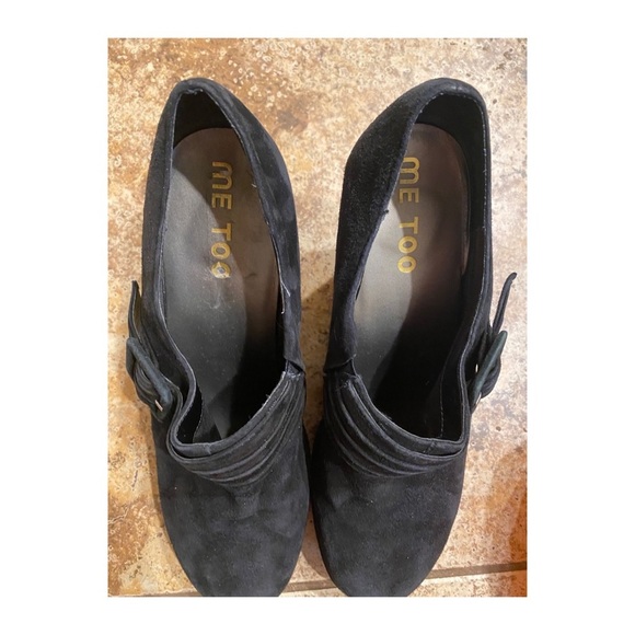 Marc Fisher Black Ankle Boots with Gold Zipper - Picture 5 of 5